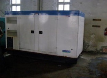 密山康明斯150kw大型柴油二手发电机组 密山康明斯150kw大型柴油二手发电机组