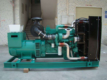 密山1100kw康明斯柴油发电机组图片 密山1100kw康明斯柴油发电机组图片